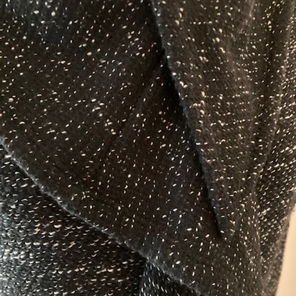 BNCI by Blanc Noir ruffle collar sweater, size Medium - Picture 10 of 10